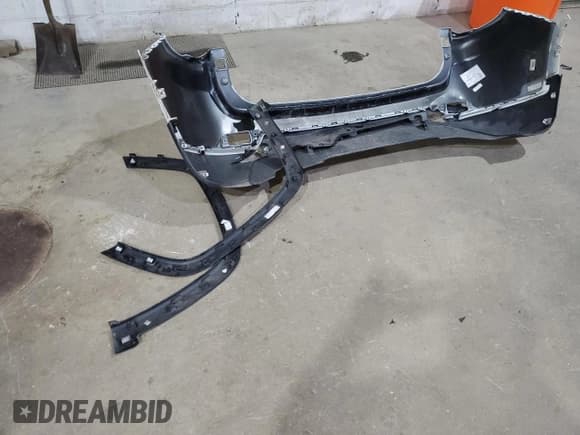 ✅ 2019 Jeep Compass Latitude • VIN: 3C4NJDBB3KT742424 • Lot: 80637305. Listed on Copart with 69,974 mi. Free auction sales archive from the USA and detailed vehicle history report at DreamBid. Image 13.