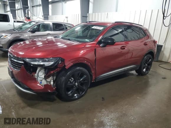 ✅ 2022 Buick Envision Essence • VIN: LRBFZPR46ND031590 • Lot: 46143785. Wystawiony na Copart z przebiegiem 115 801 mil. Bezpłatny archiwum sprzedaży aukcyjnych z USA i szczegółowy raport historii pojazdu na DreamBid. Zdjęcie 1.