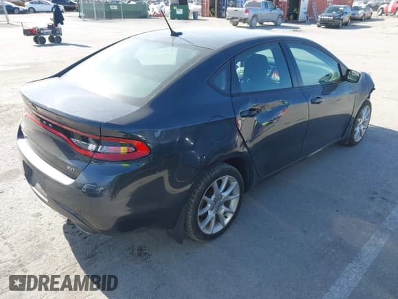 ✅ 2013 Dodge Dart SXT • VIN: 1C3CDFBA4DD288053 • Lot: 43669387. Wystawiony na IAAI z przebiegiem 92 260 mil. Bezpłatny archiwum sprzedaży aukcyjnych z USA i szczegółowy raport historii pojazdu na DreamBid. Zdjęcie 4.