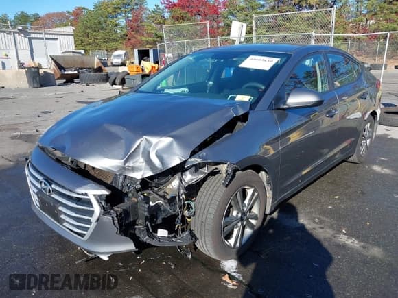 ✅ 2018 Hyundai Elantra Value Edition • VIN: 5NPD84LF2JH389648 • Лот: 43603430. Опубликован ранее на IAAI с пробегом 61 077 миль. Бесплатный доступ к архиву аукционных продаж из США и подробный отчёт об истории автомобиля на DreamBid. Изображение 18.