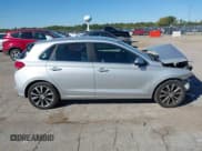 ✅ 2019 Hyundai Elantra • VIN: KMHH35LE1KU094623 • Lot: 43416104. Listed on IAAI with 134,295 mi. Free auction sales archive from the USA and detailed vehicle history report at DreamBid. Image 14.