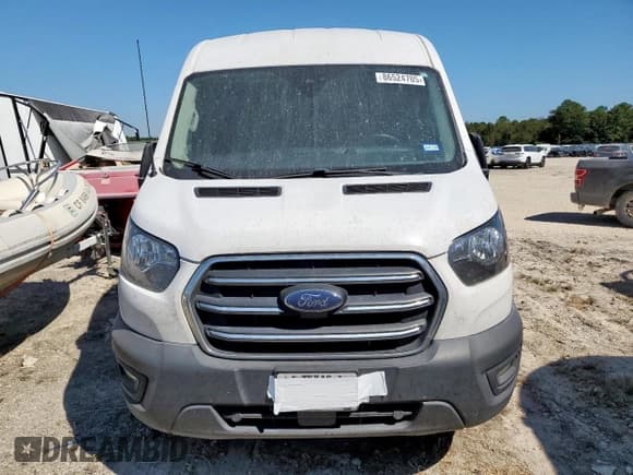 ✅ 2020 Ford Transit Cargo • VIN: 1FTBR1C82LKB11065 • Lot: 86524705. Wystawiony na Copart z przebiegiem 183 287 mil. Bezpłatny archiwum sprzedaży aukcyjnych z USA i szczegółowy raport historii pojazdu na DreamBid. Zdjęcie 5.