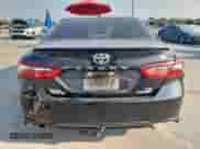 2021 Toyota Camry Hybrid SE z VIN 4T1S31AK5MU546406, wystawiony jako Copart lot #81505605 z przebiegiem 85 441 mil mil oraz Szkoda całkowita • Salvage title. Historia ofert i sprzedaży dostępna na DreamBid. Obrazek 6.