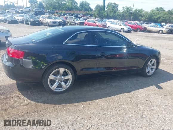 ✅ 2014 Audi A5 Premium Plus • VIN: WAULFAFR3EA016716 • Лот: 42688424. Опубликован ранее на IAAI с пробегом 76 591 миль. Бесплатный доступ к архиву аукционных продаж из США и подробный отчёт об истории автомобиля на DreamBid. Изображение 4.