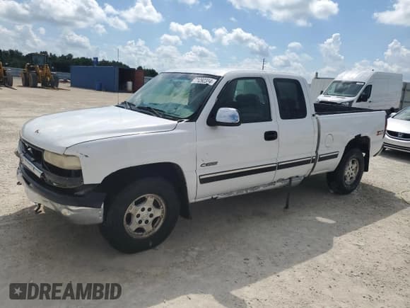 ✅ 2002 Chevrolet Silverado 1500 LT • VIN: 2GCEK19T021143265 • Лот: 71292384. Опубликован ранее на Copart с пробегом Не указан. Бесплатный доступ к архиву аукционных продаж из США и подробный отчёт об истории автомобиля на DreamBid. Изображение 1.