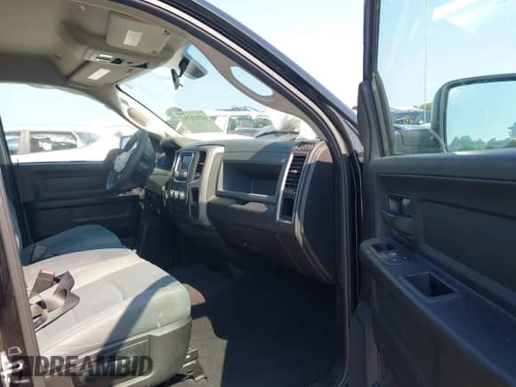 2019 Ram 1500 Tradesman with VIN 1C6RR7FG3KS582586, listed as a IAAI auction lot 42373353 with 68,457 mi miles and . Bid and sale history available at DreamBid. Image 5.