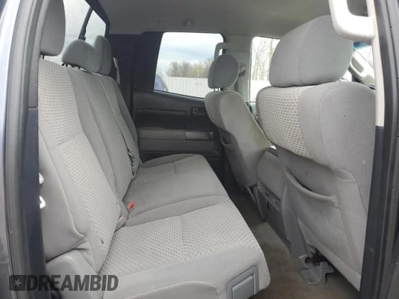 ✅ 2010 Toyota Tundra • VIN: 5TFUM5F13AX006869 • Lot: 53815225. Listed on Copart with 306,156 mi. Free auction sales archive from the USA and detailed vehicle history report at DreamBid. Image 10.