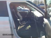 ✅ 2022 Hyundai Venue Limited • VIN: KMHRC8A34NU133202 • Lot: 41750924. Listed on IAAI with 44,858 mi. Free auction sales archive from the USA and detailed vehicle history report at DreamBid. Image 5.