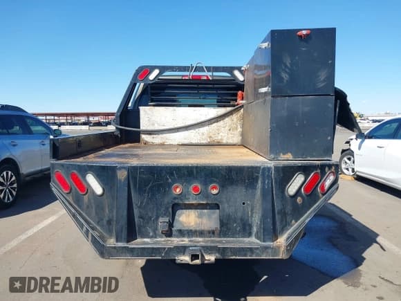 ✅ 2012 Ram 2500 ST • VIN: 3C6TD5CT6CG290580 • Lot: 41755239. Wystawiony na IAAI z przebiegiem 207 282 mil. Bezpłatny archiwum sprzedaży aukcyjnych z USA i szczegółowy raport historii pojazdu na DreamBid. Zdjęcie 16.