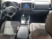 ✅ 2023 Nissan Frontier SV • VIN: 1N6ED1EJ0PN623016 • Lot: 57919245. Wystawiony na Copart z przebiegiem 33 317 mil. Bezpłatny archiwum sprzedaży aukcyjnych z USA i szczegółowy raport historii pojazdu na DreamBid. Zdjęcie 8.