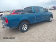 ✅ 2000 Ford F-150 XL • VIN: 1FTZX1722YNB23944 • Лот: 42618183. Опубликован ранее на IAAI с пробегом 223 986 миль. Бесплатный доступ к архиву аукционных продаж из США и подробный отчёт об истории автомобиля на DreamBid. Изображение 4.