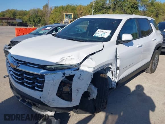 ✅ 2026 Chevrolet Equinox AWD LT • VIN: 3GNAXPEG9TL254898 • Lot: 43516402. Wystawiony na IAAI z przebiegiem 2 650 mil. Bezpłatny archiwum sprzedaży aukcyjnych z USA i szczegółowy raport historii pojazdu na DreamBid. Zdjęcie 17.
