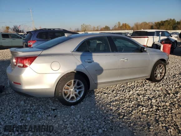 2015 Chevrolet Malibu LT with VIN 1G11C5SL9FF111418, listed as a Copart auction lot 82617765 with 98,773 mi miles and Clean title. Bid and sale history available at DreamBid. Image 3.