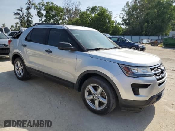 ✅ 2019 Ford Explorer • VIN: 1FM5K7BH6KGA69132 • Lot: 52579715. Listed on Copart with 79,975 mi. Free auction sales archive from the USA and detailed vehicle history report at DreamBid. Image 4.