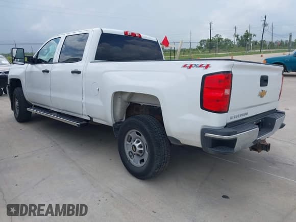 ✅ 2017 Chevrolet Silverado 2500HD Work Truck • VIN: 1GC1KUEG1HF101312 • Lot: 42435610. Listed on IAAI with 120,959 mi. Free auction sales archive from the USA and detailed vehicle history report at DreamBid. Image 3.