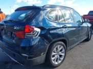 ✅ 2013 BMW X1 xDrive28i • VIN: WBAVL1C53DVR85359 • Lot: 43547010. Wystawiony na IAAI z przebiegiem 93 767 mil. Bezpłatny archiwum sprzedaży aukcyjnych z USA i szczegółowy raport historii pojazdu na DreamBid. Zdjęcie 12.