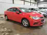 2017 Chevrolet Cruze LT z VIN 1G1BG5SE0H7255849, wystawiony jako Copart lot #84495614 z przebiegiem 109 700 mil mil oraz Czysty tytuł • Clean title. Historia ofert i sprzedaży dostępna na DreamBid. Obrazek 4.