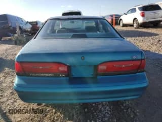 ✅ 1994 Ford Thunderbird LX • VIN: 1FALP62W4RH130574 • Лот: 78352894. Опубликован ранее на Copart с пробегом 116 140 миль. Бесплатный доступ к архиву аукционных продаж из США и подробный отчёт об истории автомобиля на DreamBid. Изображение 6.