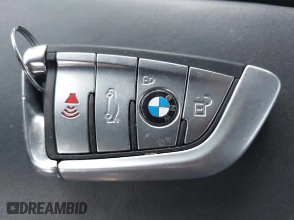 ✅ 2019 BMW 7 Series 750i xDrive • VIN: WBA7F2C55KB239578 • Lot: 41652340. Listed on IAAI with Not provided. Free auction sales archive from the USA and detailed vehicle history report at DreamBid. Image 11.