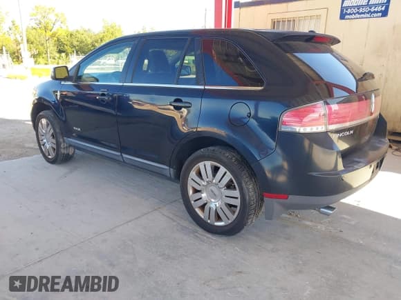 ✅ 2008 Lincoln MKX • VIN: 2LMDU68C58BJ28722 • Lot: 43695070. Listed on IAAI with 145,982 mi. Free auction sales archive from the USA and detailed vehicle history report at DreamBid. Image 3.