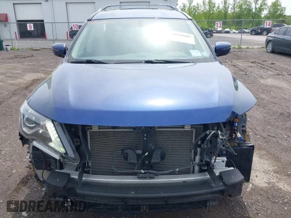 ✅ 2019 Nissan Pathfinder SV • VIN: 5N1DR2MM7KC617117 • Lot: 42342685. Listed on IAAI with 98,013 mi. Free auction sales archive from the USA and detailed vehicle history report at DreamBid. Image 12.