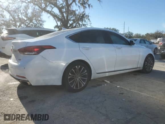 2015 Hyundai Genesis 3.8L z VIN KMHGN4JE8FU062888, wystawiony jako Copart lot #77504904 z przebiegiem 151 926 mil mil oraz Szkoda całkowita • Salvage title. Historia ofert i sprzedaży dostępna na DreamBid. Obrazek 3.