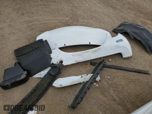 ✅ 2016 Smart fortwo Prime • VIN: WMEFJ5DA4GK054621 • Lot: 68703105. Wystawiony na Copart z przebiegiem 70 845 mil. Bezpłatny archiwum sprzedaży aukcyjnych z USA i szczegółowy raport historii pojazdu na DreamBid. Zdjęcie 12.