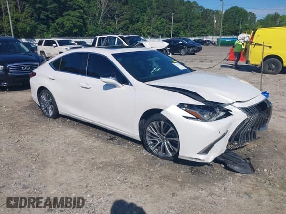 ✅ 2021 Lexus ES 350 • VIN: 58ADZ1B17MU086347 • Lot: 42335584. Wystawiony na IAAI z przebiegiem 60 362 mil. Bezpłatny archiwum sprzedaży aukcyjnych z USA i szczegółowy raport historii pojazdu na DreamBid. Zdjęcie 1.