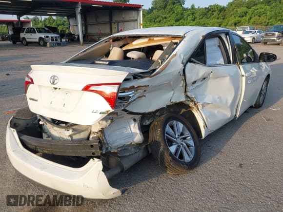 ✅ 2014 Toyota Corolla LE Eco • VIN: 5YFBPRHE7EP039643 • Lot: 42299714. Wystawiony na IAAI z przebiegiem 130 568 mil. Bezpłatny archiwum sprzedaży aukcyjnych z USA i szczegółowy raport historii pojazdu na DreamBid. Zdjęcie 4.