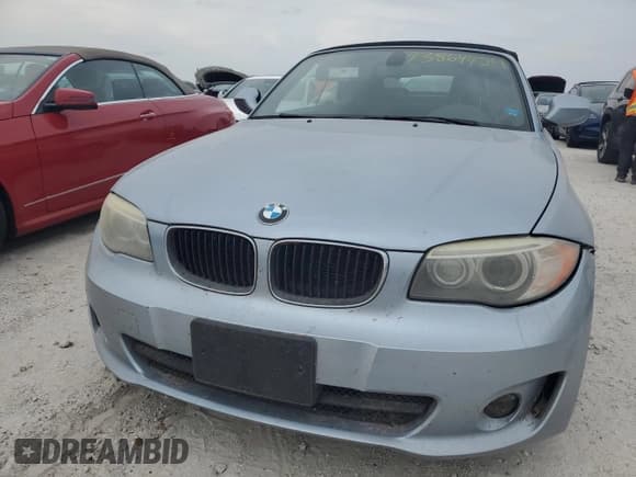 ✅ 2013 BMW 1 Series 128i • VIN: WBAUN1C55DVR01192 • Лот: 73864424. Опубликован ранее на Copart с пробегом Не указан. Бесплатный доступ к архиву аукционных продаж из США и подробный отчёт об истории автомобиля на DreamBid. Изображение 5.
