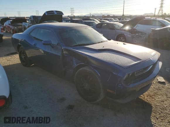 ✅ 2010 Dodge Challenger SE • VIN: 2B3CJ4DV1AH211603 • Lot: 77224204. Wystawiony na Copart z przebiegiem 103 344 mil. Bezpłatny archiwum sprzedaży aukcyjnych z USA i szczegółowy raport historii pojazdu na DreamBid. Zdjęcie 4.