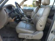 ✅ 1996 Toyota 4Runner Limited • VIN: JT3HN87R5T0046309 • Лот: 90522385. Опубликован ранее на Copart с пробегом 256 963 миль. Бесплатный доступ к архиву аукционных продаж из США и подробный отчёт об истории автомобиля на DreamBid. Изображение 7.