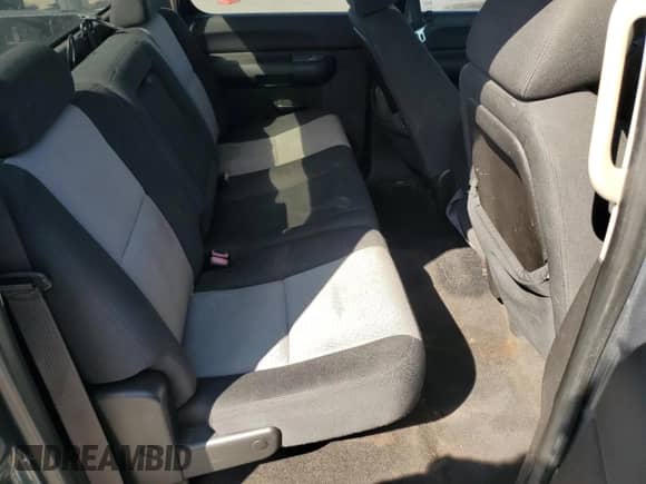 2008 Chevrolet Silverado 1500 LS with VIN 2GCEC13C981119190, listed as a Copart auction lot 84257575 with 247,633 mi miles and Salvage title. Bid and sale history available at DreamBid. Image 10.