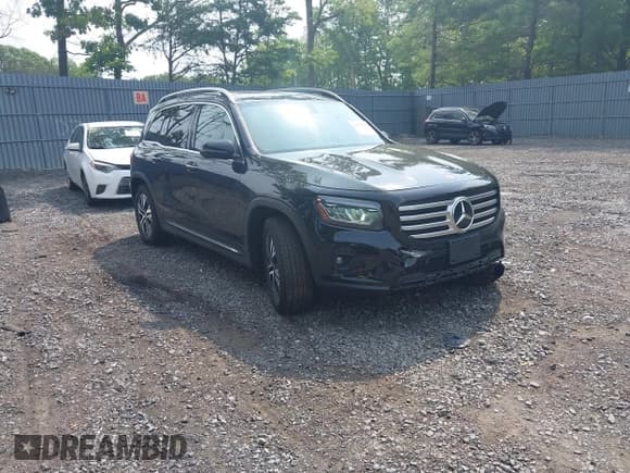 ✅ 2025 Mercedes-Benz GLB 250 • VIN: W1N4M4HB9SW408251 • Lot: 42478937. Listed on IAAI with 5,959 mi. Free auction sales archive from the USA and detailed vehicle history report at DreamBid. Image 1.