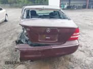 ✅ 2006 Mercedes-Benz C 230 Sport • VIN: WDBRF52H96A909801 • Lot: 42831422. Wystawiony na IAAI z przebiegiem Nie podano. Bezpłatny archiwum sprzedaży aukcyjnych z USA i szczegółowy raport historii pojazdu na DreamBid. Zdjęcie 15.