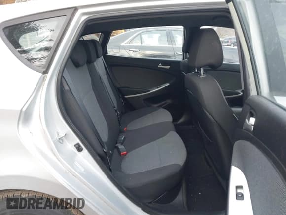 ✅ 2014 Hyundai Accent GS • VIN: KMHCT5AE4EU185824 • Lot: 43672608. Listed on IAAI with 199,283 mi. Free auction sales archive from the USA and detailed vehicle history report at DreamBid. Image 8.