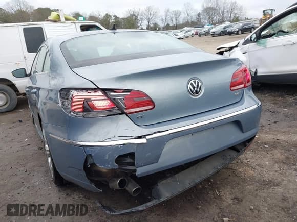 ✅ 2013 Volkswagen CC R-Line • VIN: WVWBP7AN1DE566703 • Lot: 41521373. Wystawiony na IAAI z przebiegiem 110 002 mil. Bezpłatny archiwum sprzedaży aukcyjnych z USA i szczegółowy raport historii pojazdu na DreamBid. Zdjęcie 6.