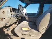 ✅ 1998 Chevrolet Silverado 1500 • VIN: 2GCEK19R0W1117484 • Lot: 87289945. Listed on Copart with 218,062 mi. Free auction sales archive from the USA and detailed vehicle history report at DreamBid. Image 7.