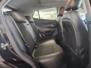 ✅ 2020 Buick Encore Preferred • VIN: KL4CJESB6LB326748 • Lot: 70831245. Wystawiony na Copart z przebiegiem 98 750 mil. Bezpłatny archiwum sprzedaży aukcyjnych z USA i szczegółowy raport historii pojazdu na DreamBid. Zdjęcie 11.