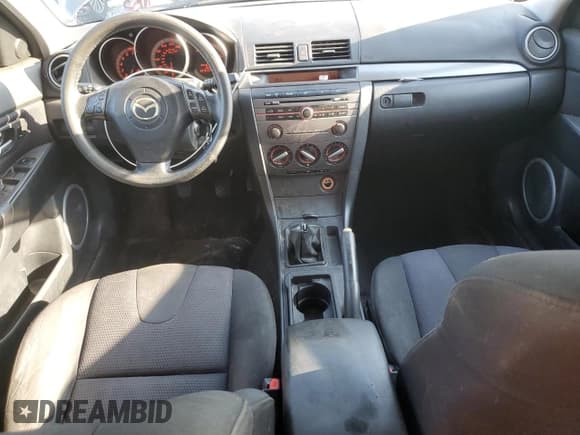✅ 2007 Mazda 3 S Sport • VIN: JM1BK143271625646 • Lot: 66621615. Wystawiony na Copart z przebiegiem 197 659 mil. Bezpłatny archiwum sprzedaży aukcyjnych z USA i szczegółowy raport historii pojazdu na DreamBid. Zdjęcie 8.