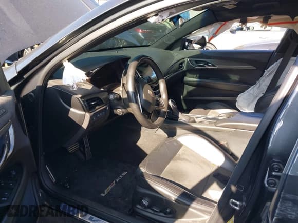 ✅ 2017 Cadillac ATS-V • VIN: 1G6AN5SY1H0209767 • Lot: 42619670. Listed on IAAI with 34,662 mi. Free auction sales archive from the USA and detailed vehicle history report at DreamBid. Image 17.