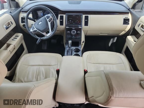 ✅ 2013 Ford Flex Limited • VIN: 2FMHK6DT9DBD34967 • Lot: 67794565. Wystawiony na Copart z przebiegiem 21 484 mil. Bezpłatny archiwum sprzedaży aukcyjnych z USA i szczegółowy raport historii pojazdu na DreamBid. Zdjęcie 8.