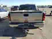 2004 Chevrolet Silverado 1500 Z71 с VIN 2GCEK13T641313978, выставлен на аукционе Copart как лот 57928154 с пробегом Не указан миль и Списание • Salvage title. История ставок и продаж доступна на DreamBid. Изображение 6.
