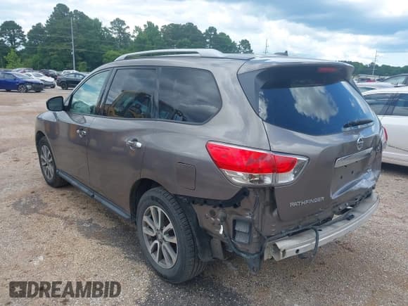 ✅ 2014 Nissan Pathfinder SL • VIN: 5N1AR2MN2EC626243 • Lot: 42245501. Wystawiony na IAAI z przebiegiem 146 367 mil. Bezpłatny archiwum sprzedaży aukcyjnych z USA i szczegółowy raport historii pojazdu na DreamBid. Zdjęcie 3.