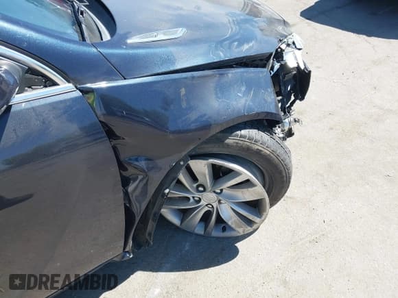 ✅ 2014 Buick Regal Premium I • VIN: 2G4GN5EX8E9196488 • Lot: 43040129. Listed on IAAI with 138,726 mi. Free auction sales archive from the USA and detailed vehicle history report at DreamBid. Image 18.