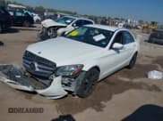 ✅ 2016 Mercedes-Benz C 300 • VIN: 55SWF4JB9GU096785 • Lot: 43395350. Wystawiony na IAAI z przebiegiem 102 226 mil. Bezpłatny archiwum sprzedaży aukcyjnych z USA i szczegółowy raport historii pojazdu na DreamBid. Zdjęcie 17.