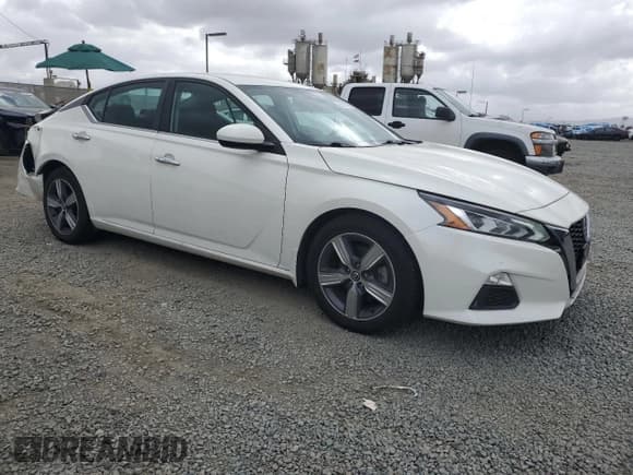 ✅ 2021 Nissan Altima SV • VIN: 1N4BL4DV0MN332256 • Lot: 85830165. Listed on Copart with 83,492 mi. Free auction sales archive from the USA and detailed vehicle history report at DreamBid. Image 4.