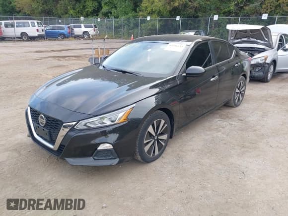 ✅ 2022 Nissan Altima SV • VIN: 1N4BL4DV3NN303786 • Lot: 43296533. Listed on IAAI with 44,221 mi. Free auction sales archive from the USA and detailed vehicle history report at DreamBid. Image 17.