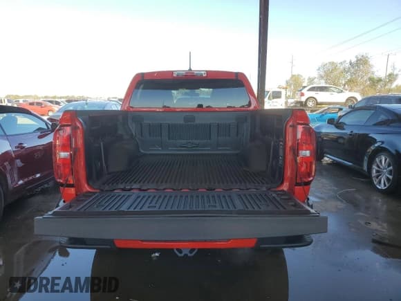 ✅ 2019 Chevrolet Colorado 2WD Work Truck • VIN: 1GCGSBEA8K1291124 • Лот: 72956552. Опубликован ранее на Copart с пробегом 35 224 миль. Бесплатный доступ к архиву аукционных продаж из США и подробный отчёт об истории автомобиля на DreamBid. Изображение 6.
