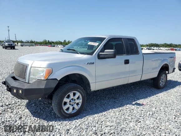 ✅ 2014 Ford F-150 XL • VIN: 1FTFX1EF5EKF10994 • Lot: 53879555. Listed on Copart with 220,126 mi. Free auction sales archive from the USA and detailed vehicle history report at DreamBid. Image 1.
